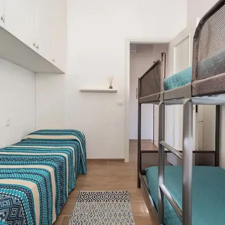 Apartament Seaside Private Parking And Near The Viareggio